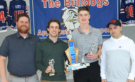 Kincardine Bulldogs present awards at team banquet